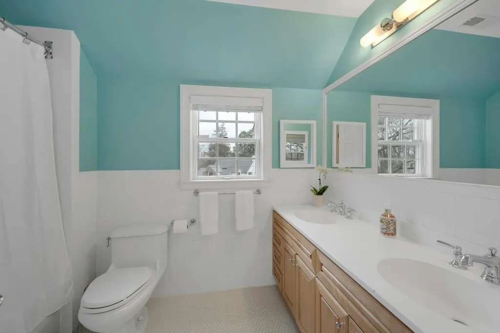 280 Beverly Road Scarsdale NY 10583
