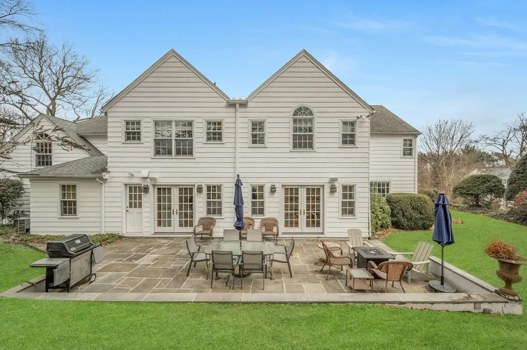 280 Beverly Road Scarsdale NY 10583