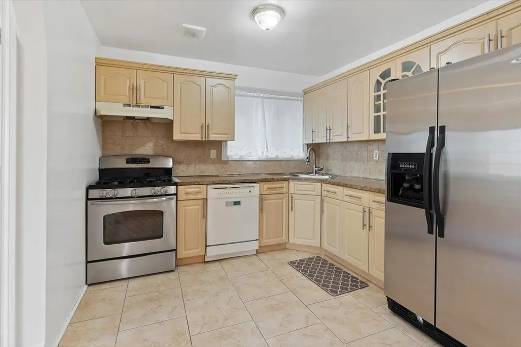 551 Logan Avenue Bronx NY 10465