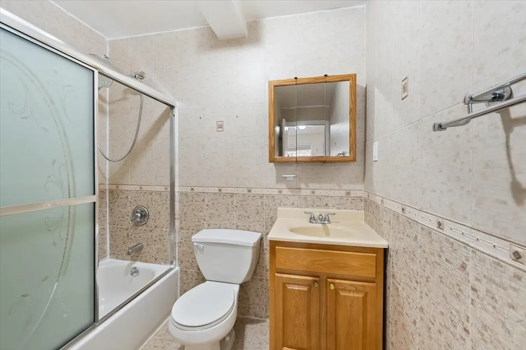 551 Logan Avenue Bronx NY 10465