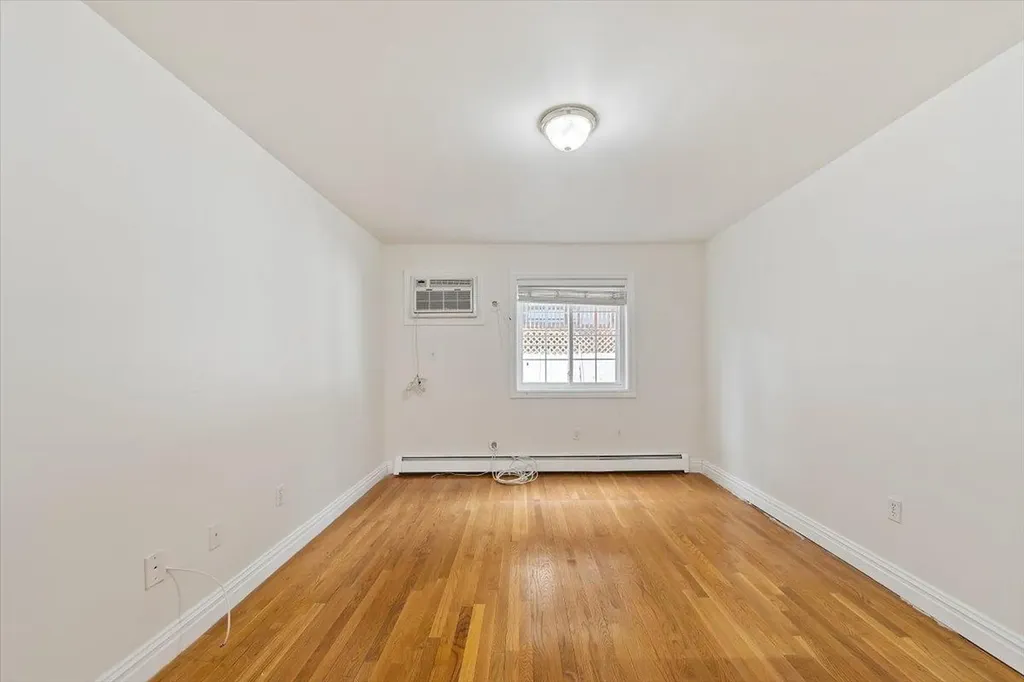 551 Logan Avenue Bronx NY 10465
