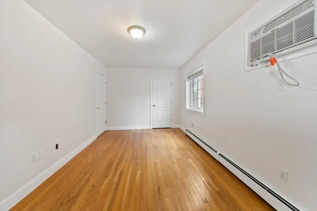 551 Logan Avenue Bronx NY 10465