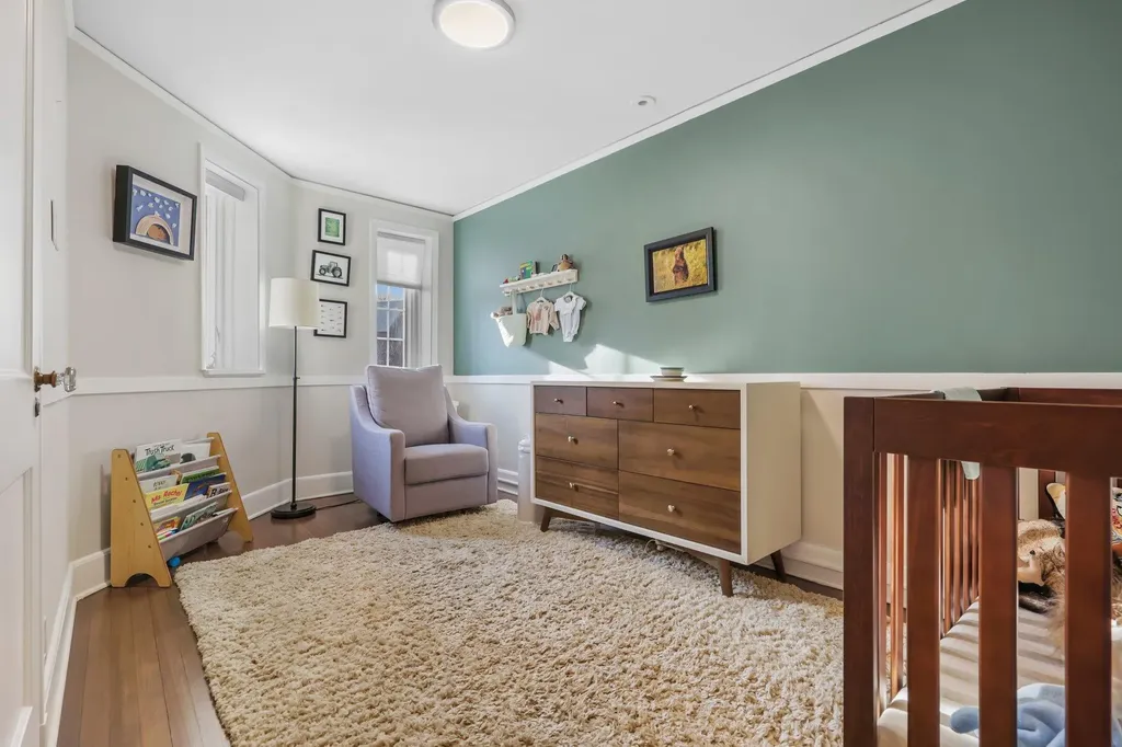 8 Merestone Terrace Bronxville NY 10708