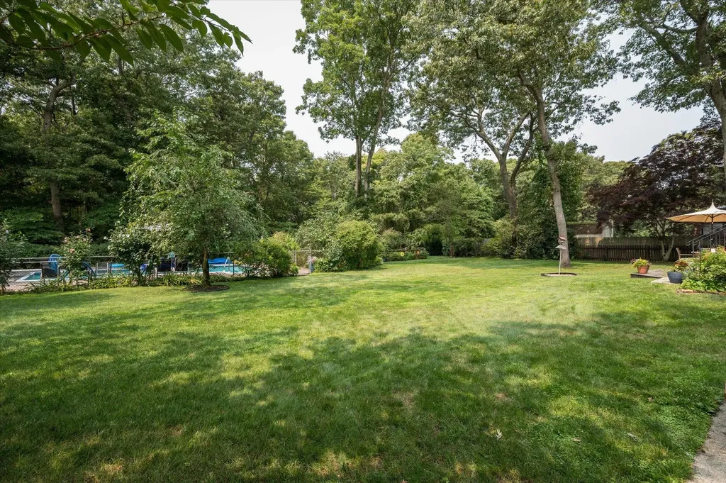 18 Howe Road Coram NY 11727