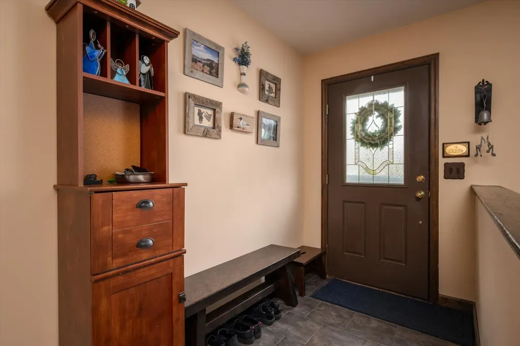 18 Howe Road Coram NY 11727