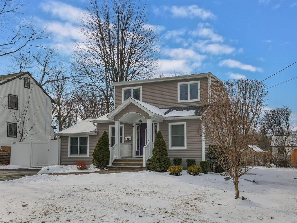 33 Grandview Avenue Nanuet NY 10954