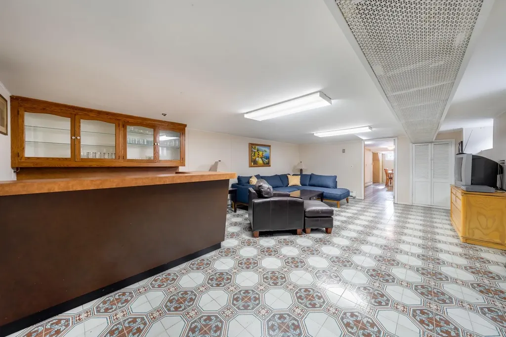 1512 74th Street Brooklyn NY 11228