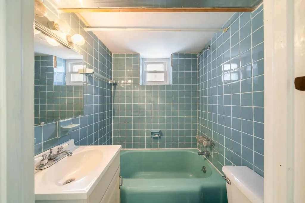 1512 74th Street Brooklyn NY 11228