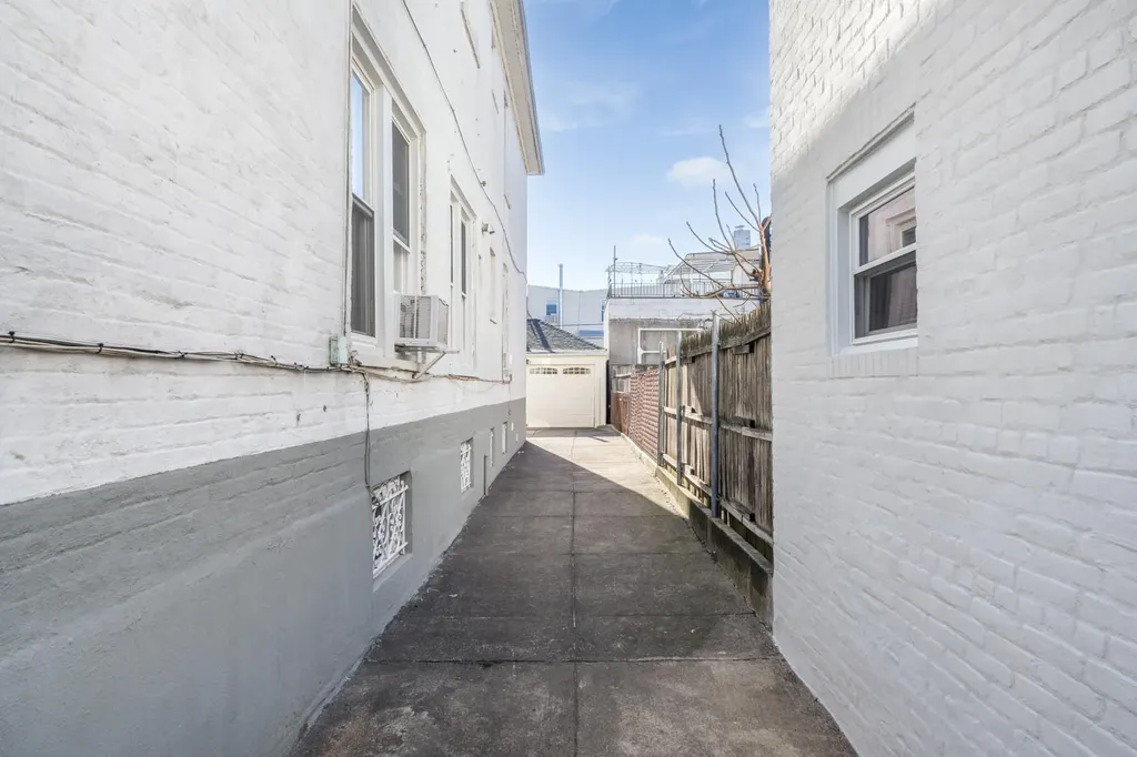 1512 74th Street Brooklyn NY 11228