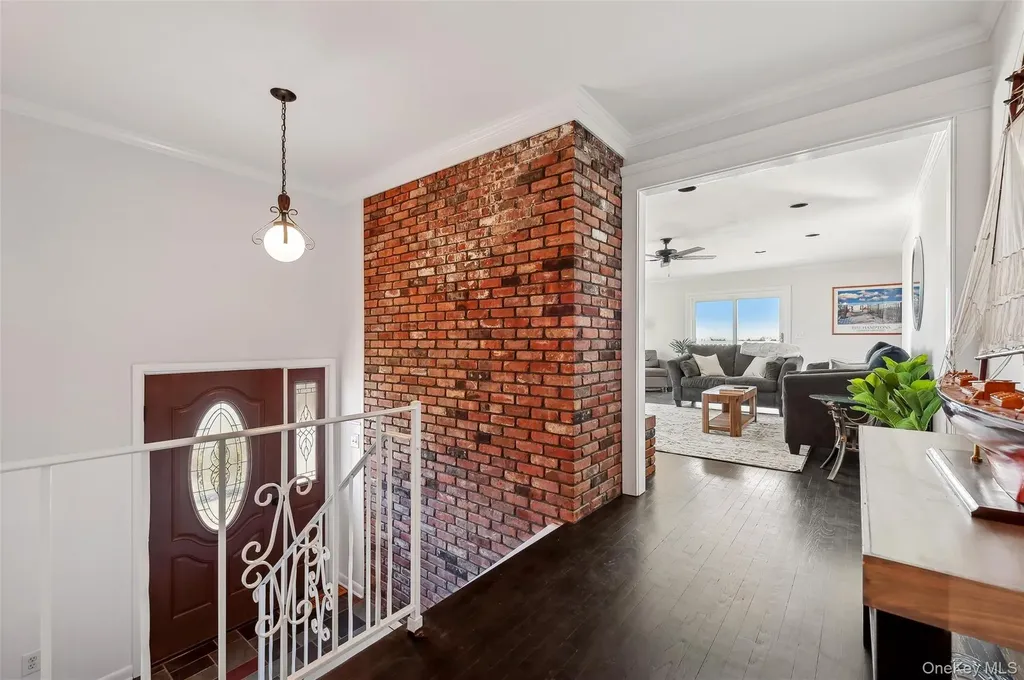 36 Nautilus Drive Hampton Bays NY 11946