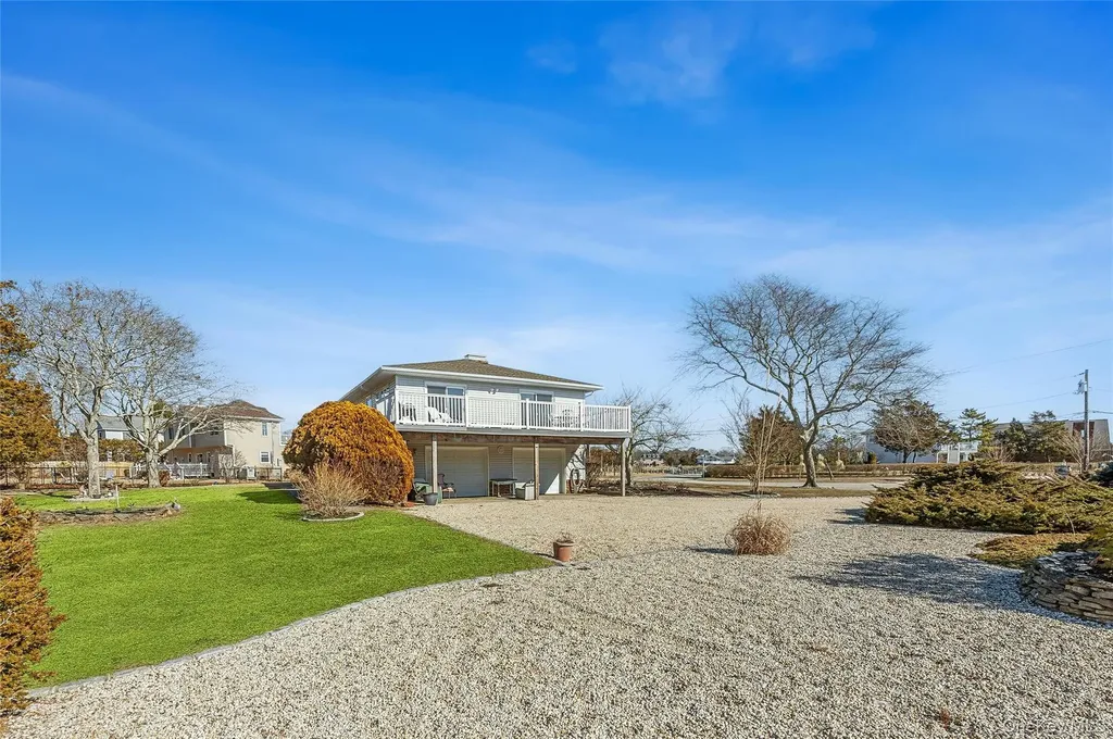 36 Nautilus Drive Hampton Bays NY 11946