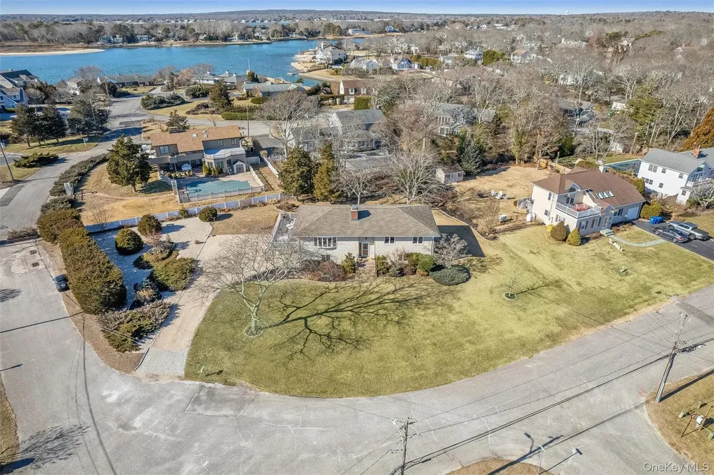 36 Nautilus Drive Hampton Bays NY 11946