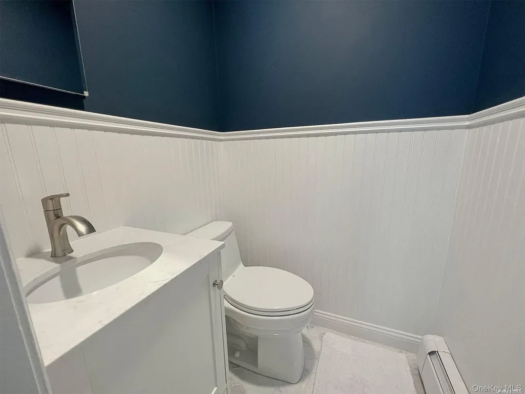 129 Lynncliff Road Hampton Bays NY 11946