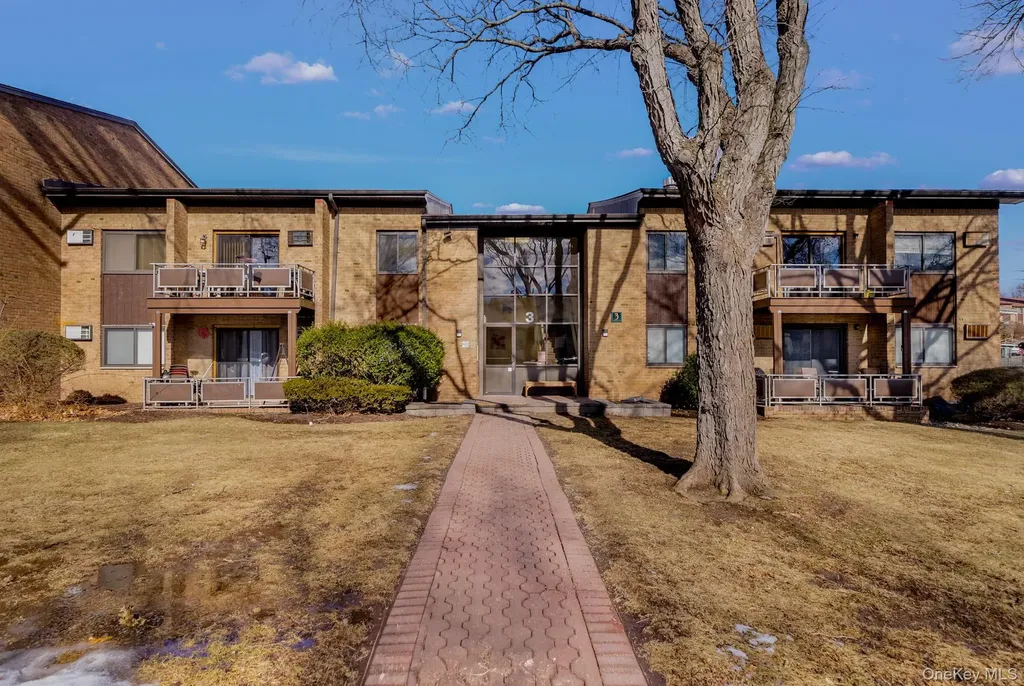 3 Charles Lane Pomona NY 10970