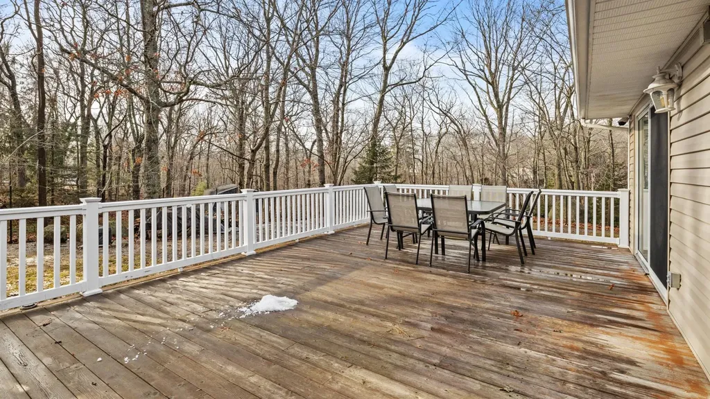 464 Remsen Road Wading River NY 11792