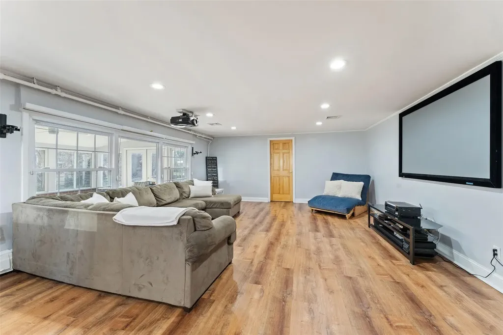 190 Beverly Road White Plains NY 10605