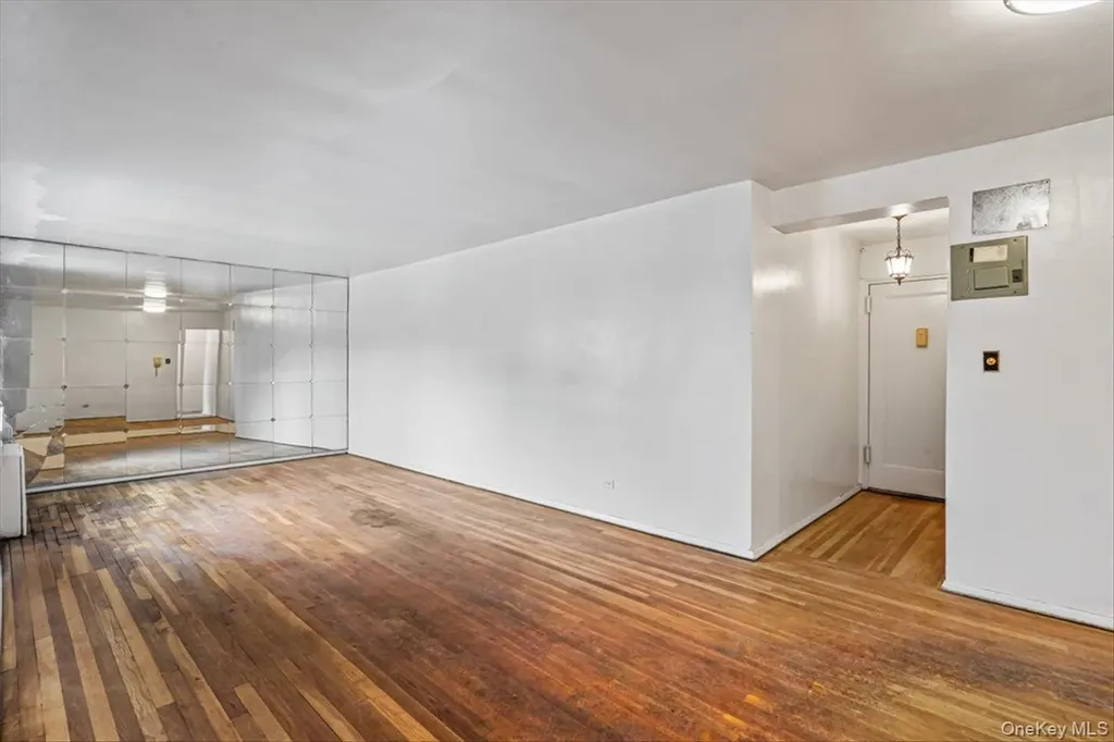 144-55 Melbourne Avenue Flushing NY 11367