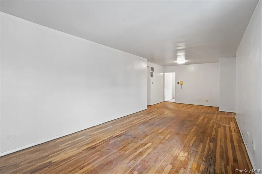 144-55 Melbourne Avenue Flushing NY 11367