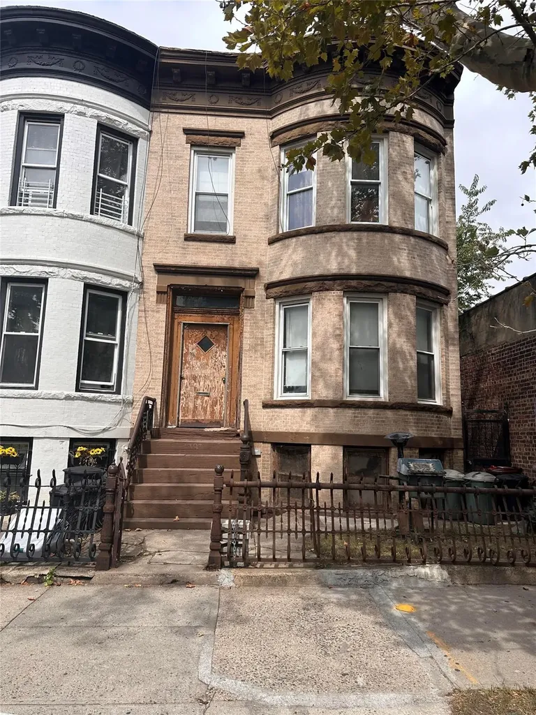 1393 Park Place Brooklyn NY 11213