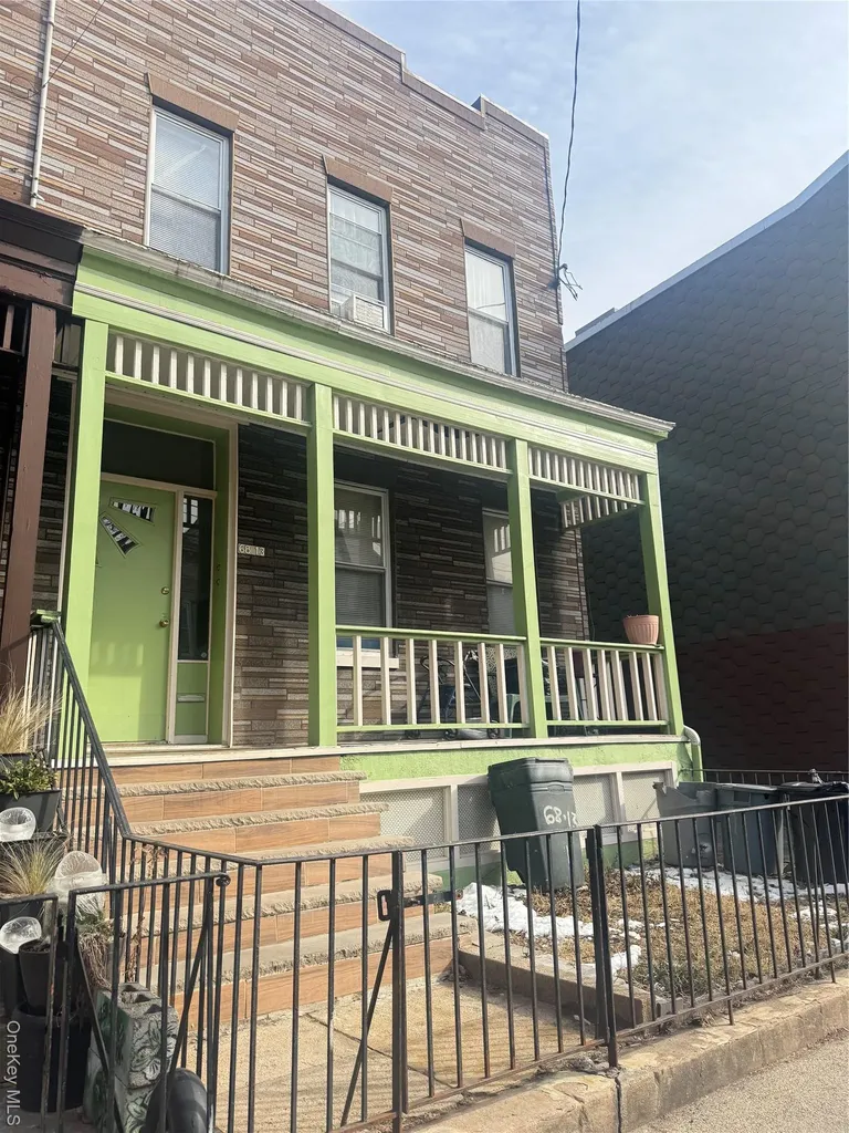 6813 60th Street Ridgewood NY 11385