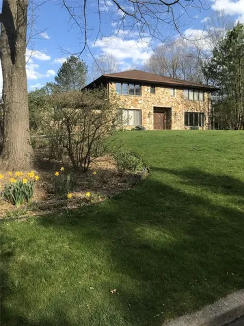 2 Squirrelwood Court New City NY 10956
