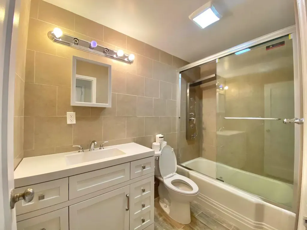 40 Relda Street Plainview NY 11803