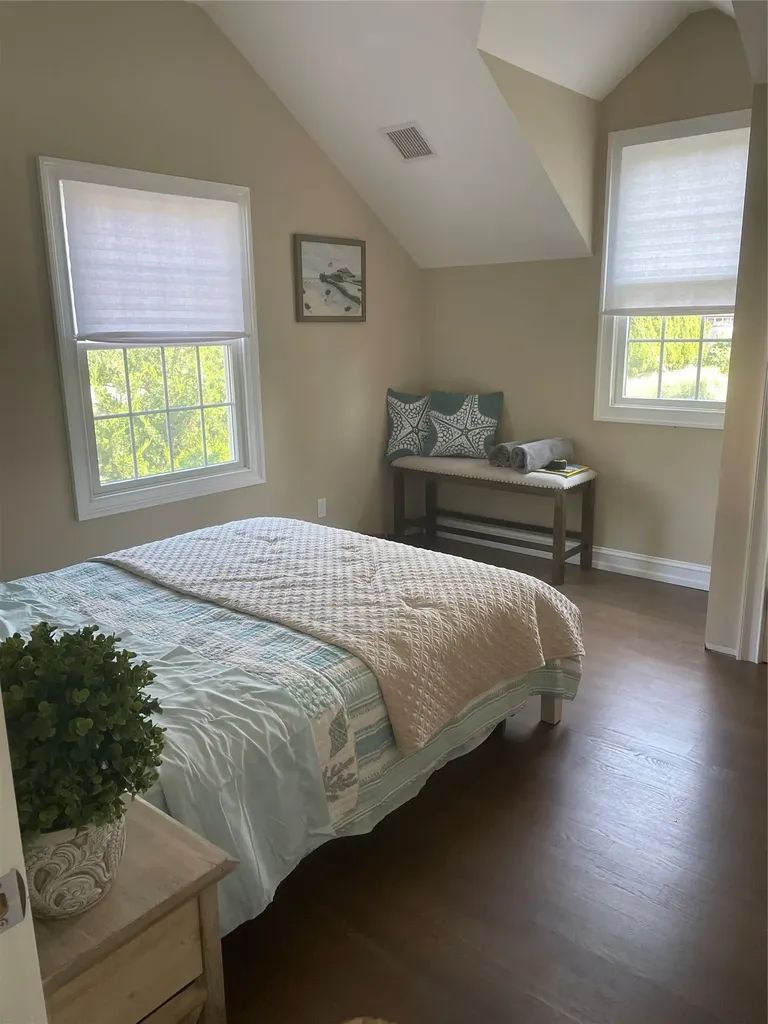 44 Edwards Lane East Blue Point NY 11715