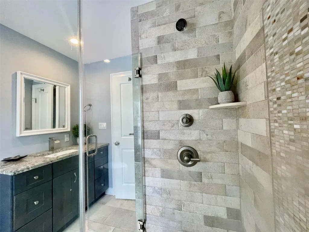 44 Edwards Lane East Blue Point NY 11715