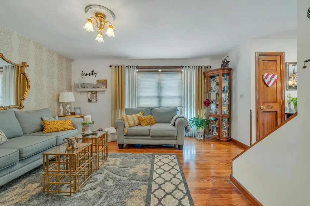 52 Lincoln Boulevard Bethpage NY 11714