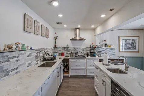 543 Dewitt Avenue North Babylon NY 11703