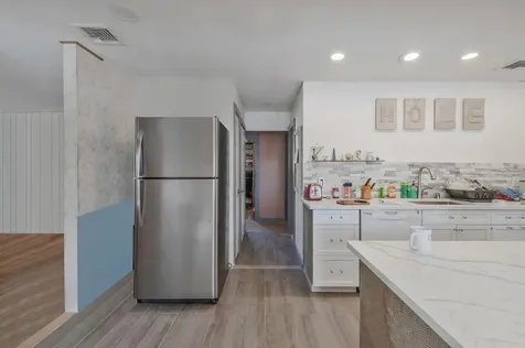 543 Dewitt Avenue North Babylon NY 11703