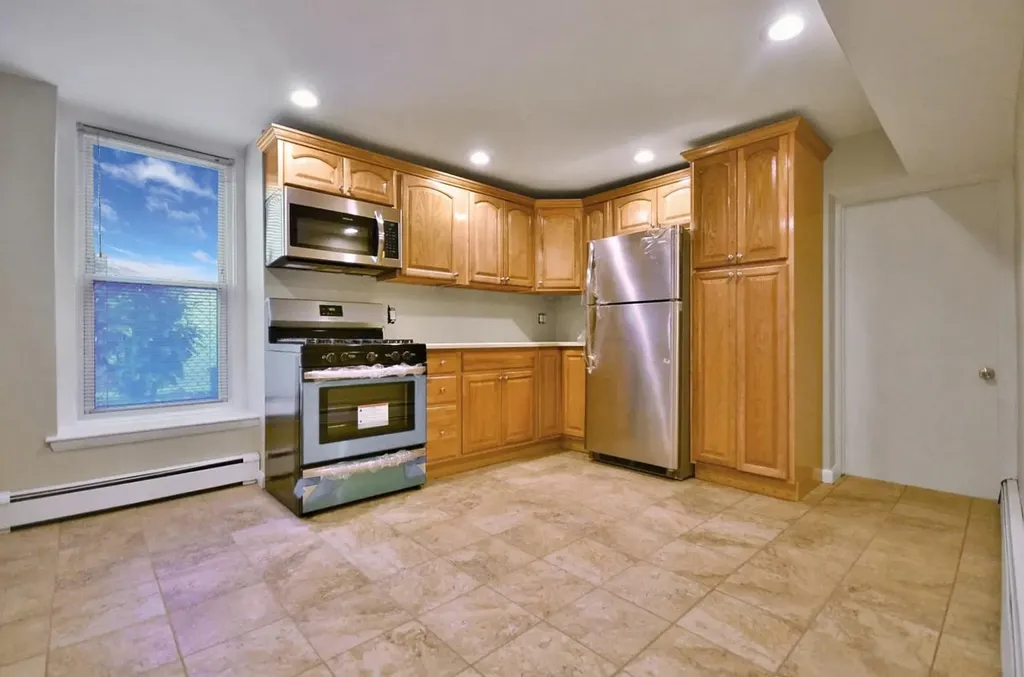 2849 Harrington Avenue Bronx NY 10461
