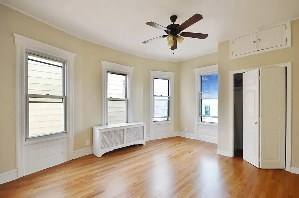 2849 Harrington Avenue Bronx NY 10461