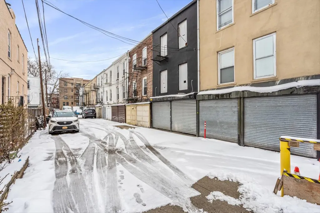 6443 Central Avenue Glendale NY 11385