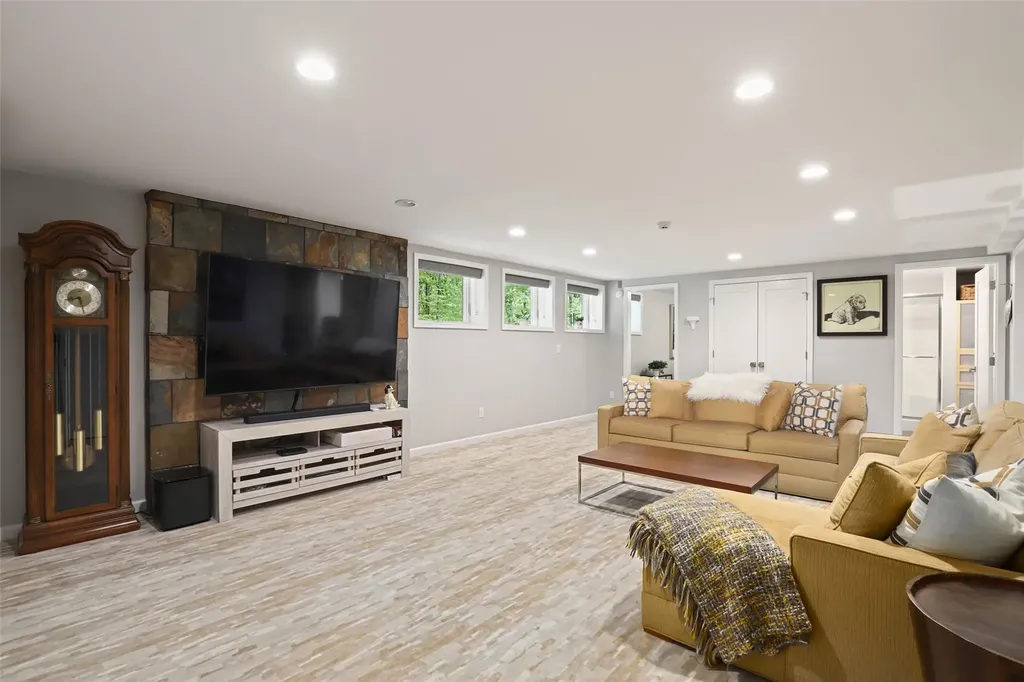 99 High Ridge Road Pound Ridge NY 10576