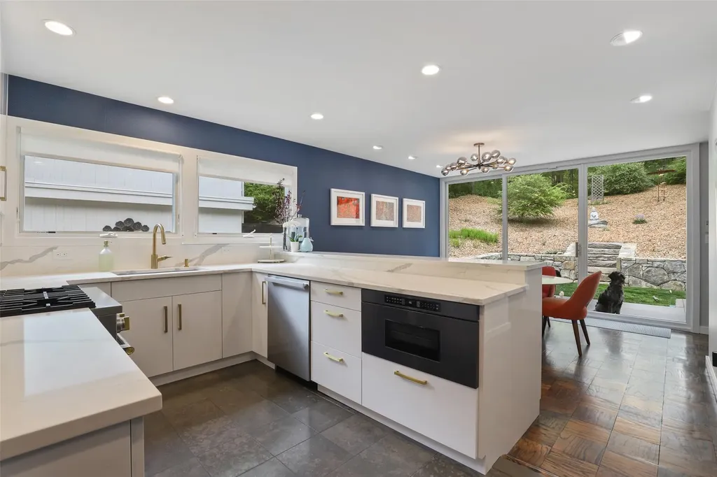 99 High Ridge Road Pound Ridge NY 10576