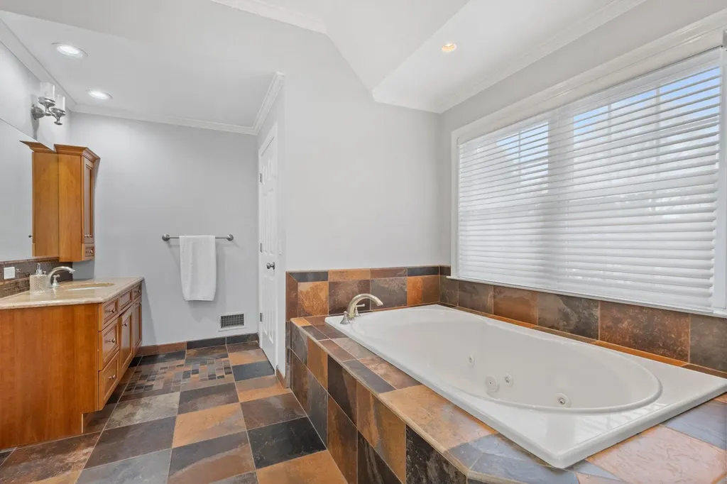 5 Johnson Place Rye NY 10580