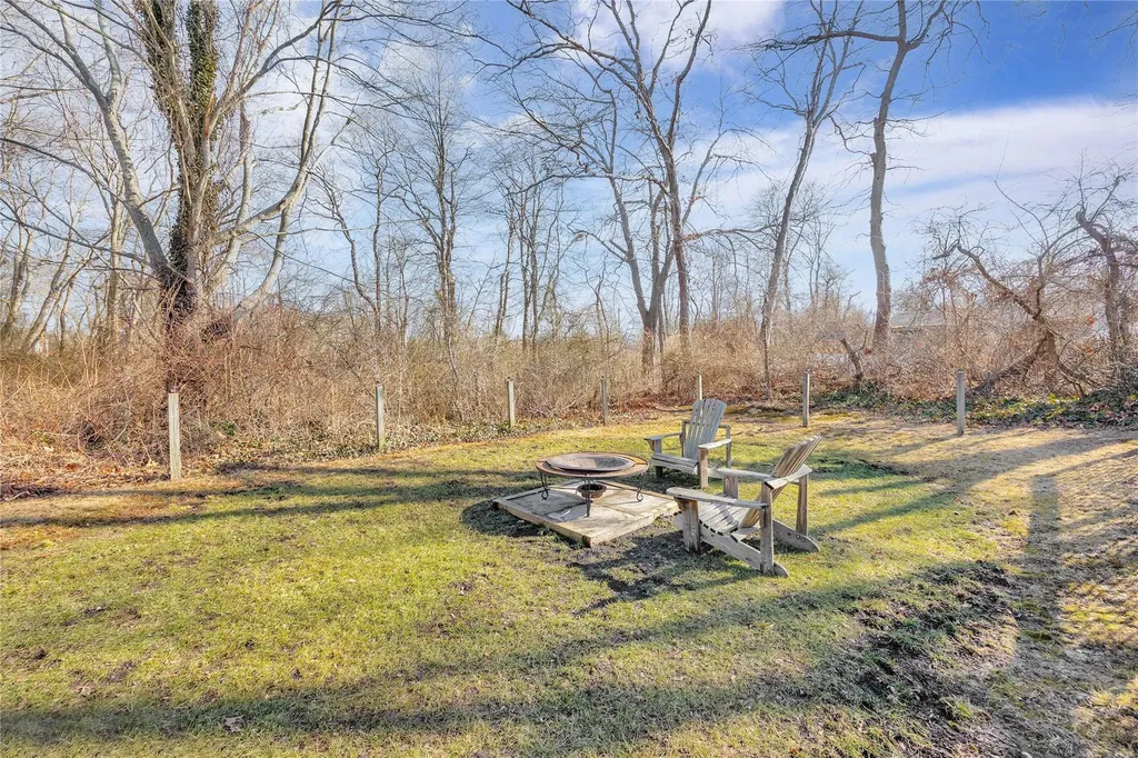 203 Wilson Boulevard Islip NY 11751