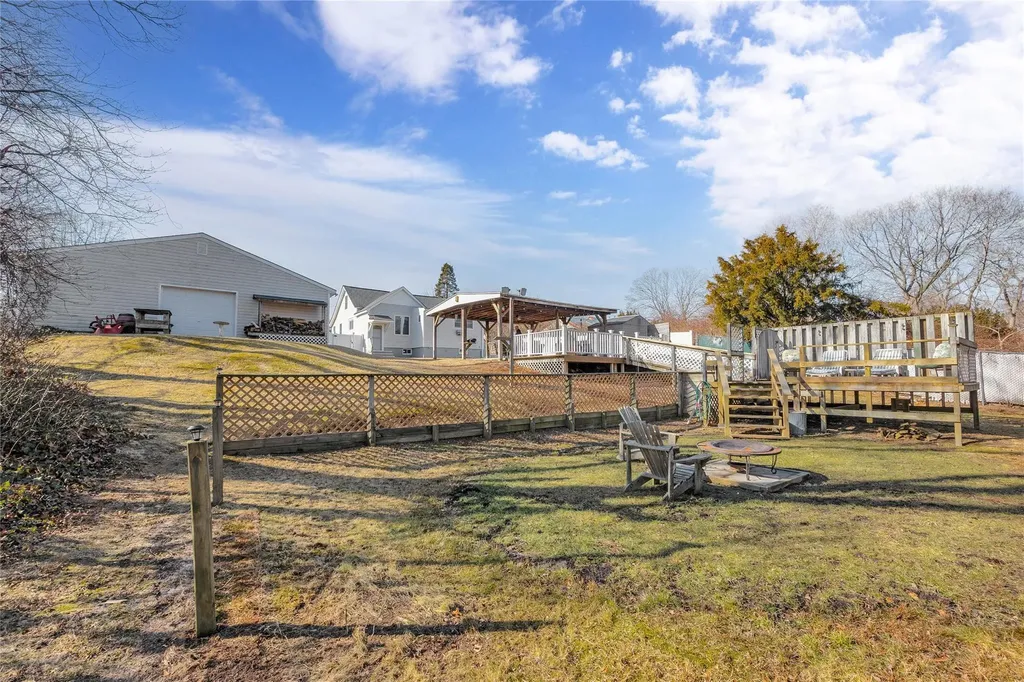 203 Wilson Boulevard Islip NY 11751