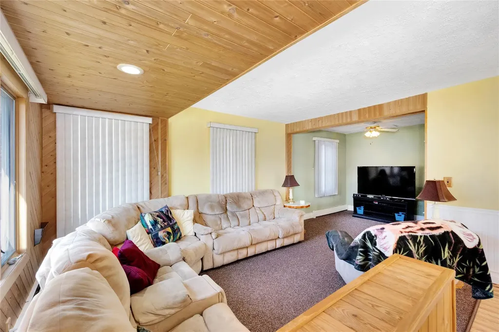 203 Wilson Boulevard Islip NY 11751