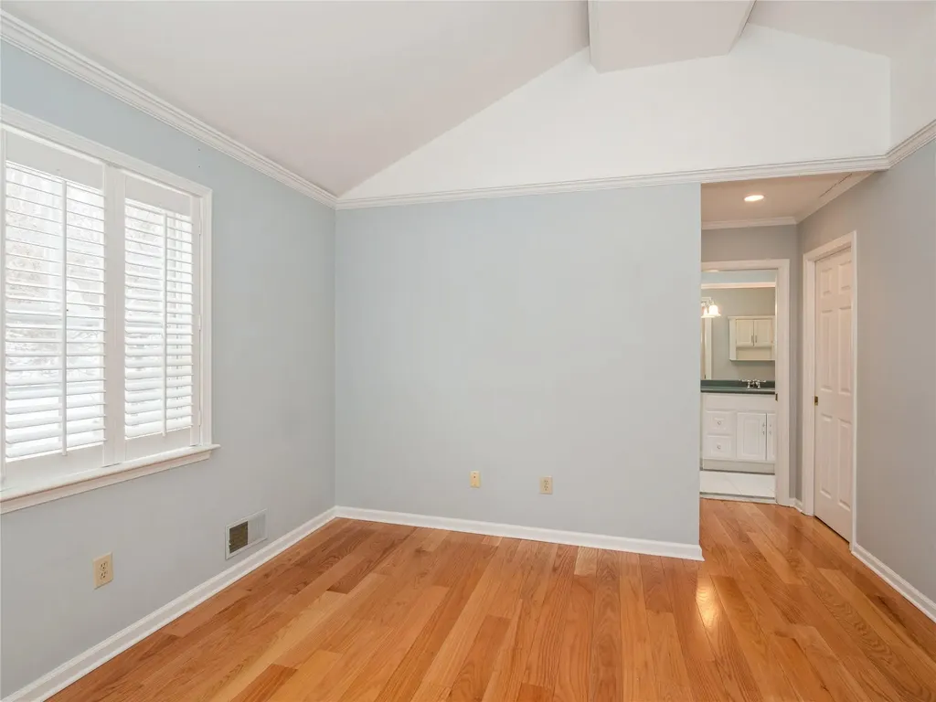 46 Muirfield Court Poughkeepsie NY 12603