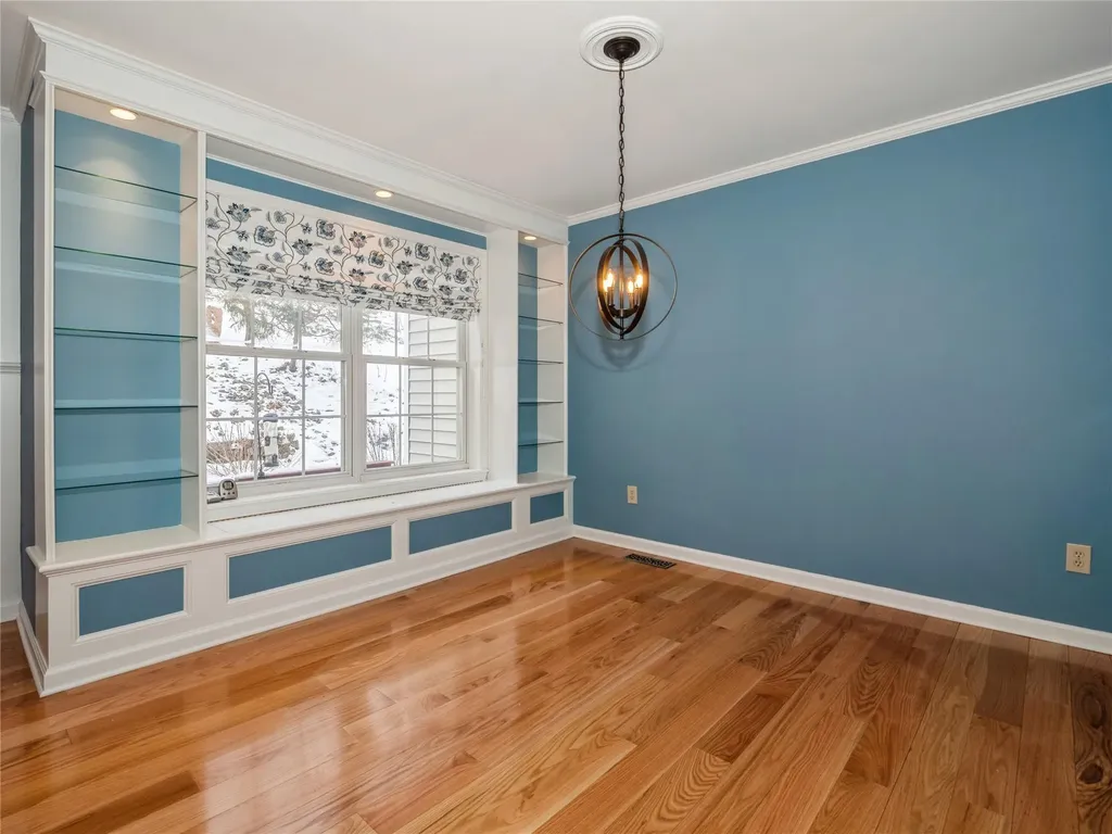 46 Muirfield Court Poughkeepsie NY 12603
