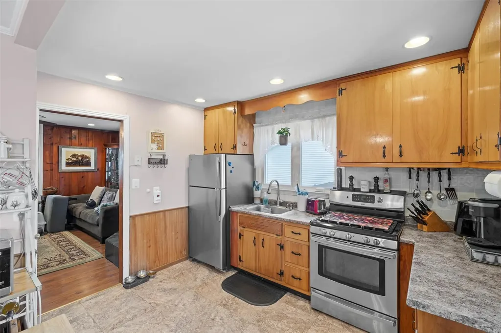 78 Lake Region Boulevard Monroe NY 10950