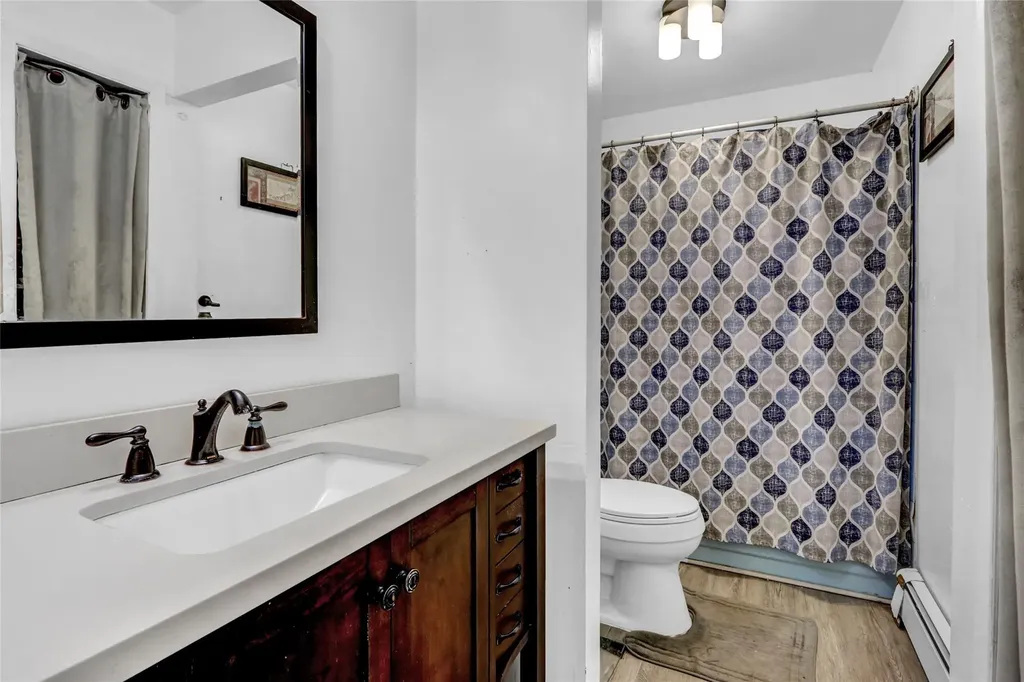 113 Gordon Avenue West Babylon NY 11704