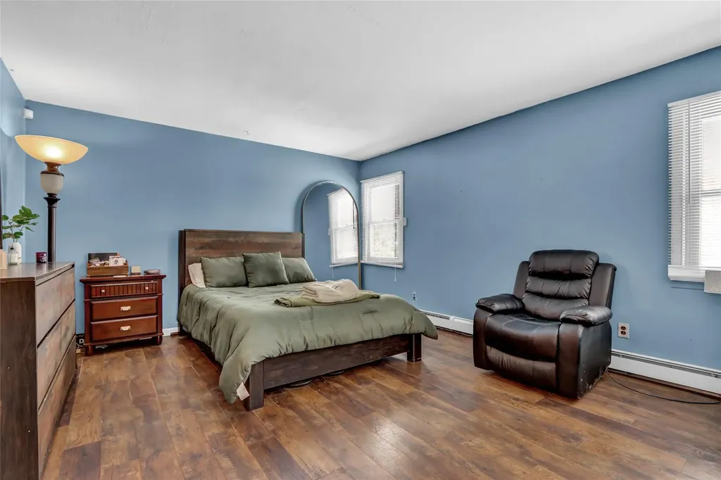113 Gordon Avenue West Babylon NY 11704