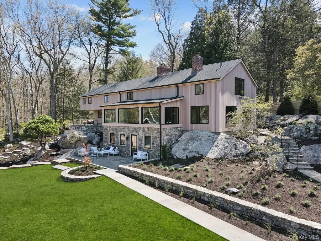 39 Old Snake Hill Road Pound Ridge NY 10576