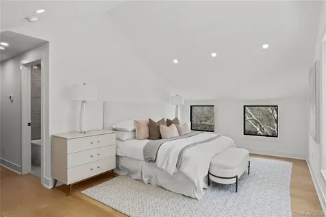 39 Old Snake Hill Road Pound Ridge NY 10576