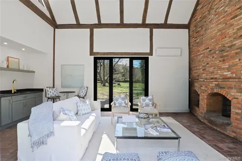 39 Old Snake Hill Road Pound Ridge NY 10576