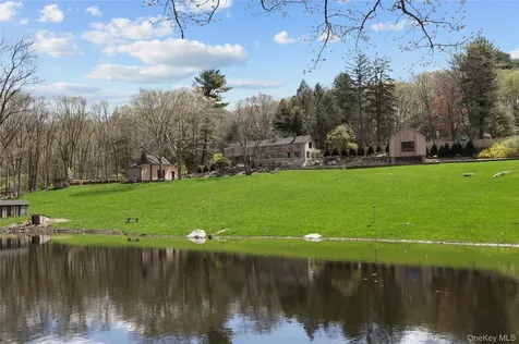 39 Old Snake Hill Road Pound Ridge NY 10576