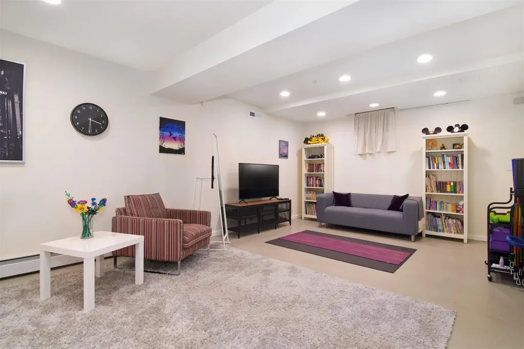 8 Hudson Road E Irvington NY 10533